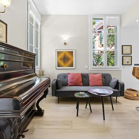 Au Bord De L'eau Tatil Evi Fréjus