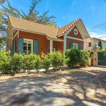 Au Bord De L'eau Fréjus